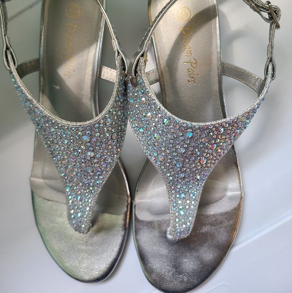 Dream Pairs Low Wedge Dress Sandal Silver Sparkling ADITI-NEW. Size 9 Women - Picture 2 of 7